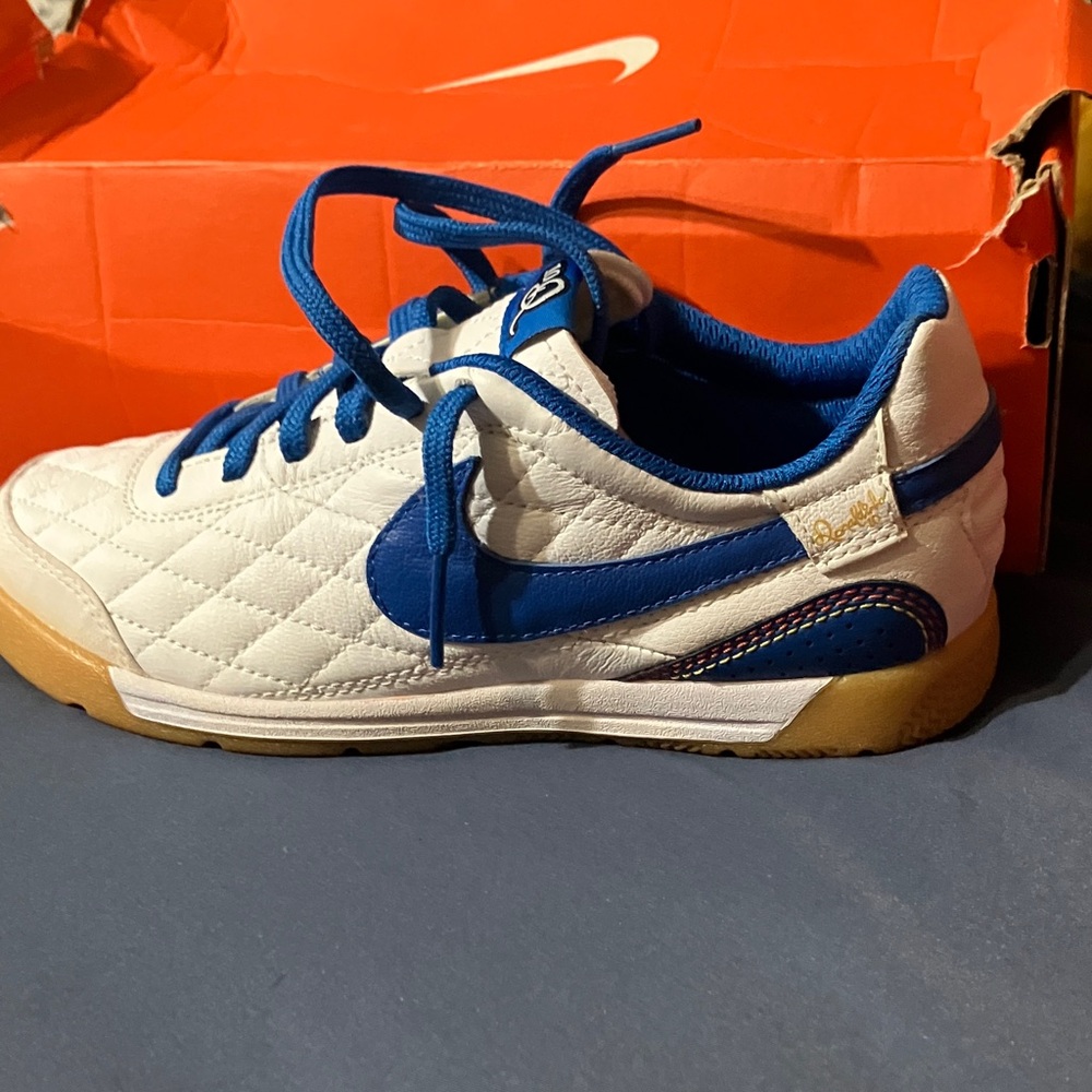 Nike Kids White and Royal Blue Sneakers